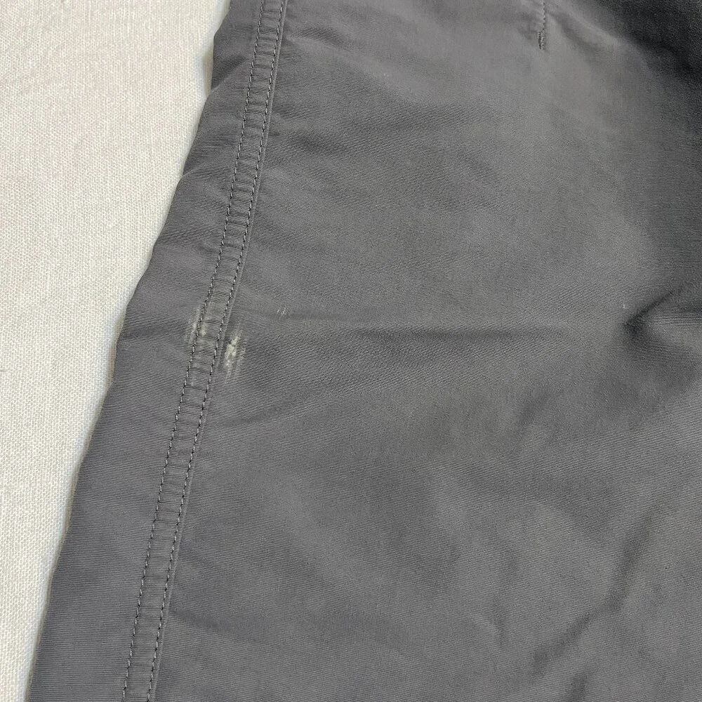 Patagonia Men’s Board Shorts Gray Size 36 – Drawstring Waist Surf Swim Trunks